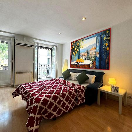 Prado Atocha Apartaments Madrid Exterior foto